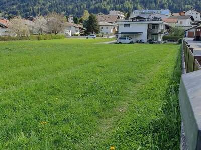 Grundstück kaufen in 6091 Götzens