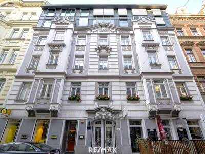 Altbauwohnung mit Balkon kaufen in 1070 Wien (Bild 5)