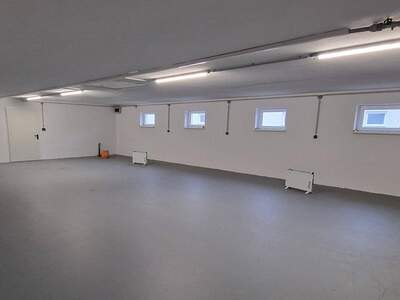 Gewerbeobjekt mieten in 2404 Petronell