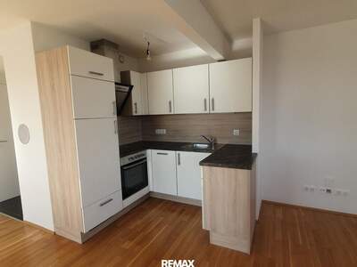 Wohnung mit Balkon kaufen in 2460 Bruck an der Leitha (Bild 2)