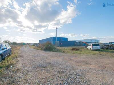 Grundstück kaufen in 2231 Strasshof