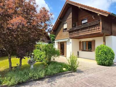 Haus provisionsfrei kaufen in 5113 Sankt Georgen