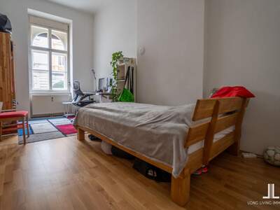 Altbauwohnung mit Balkon kaufen in 8010 Graz (Bild 4)