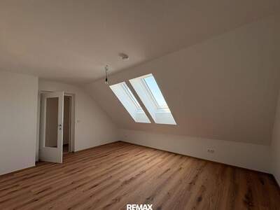 Altbauwohnung mieten in 4664 Laakirchen (Bild 1)