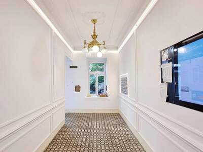 Altbauwohnung kaufen in 1200 Wien (Bild 1)