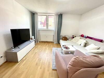 Altbauwohnung kaufen in 8010 Graz (Bild 1)