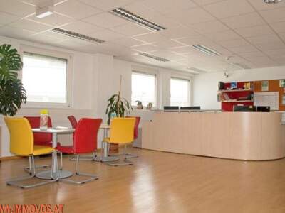 Gewerbeobjekt mieten in 1150 Wien 15. (Bild 2)