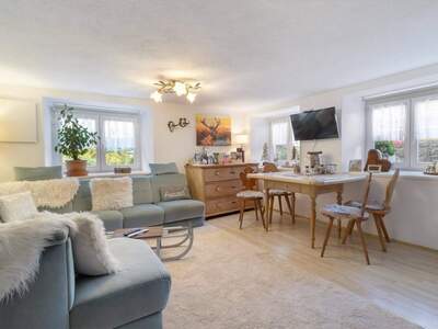 Wohnung mieten in 6604 Höfen