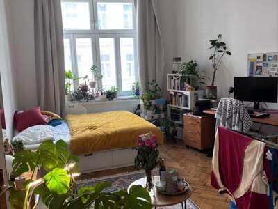 Altbauwohnung mieten in 1180 Wien (Bild 1)