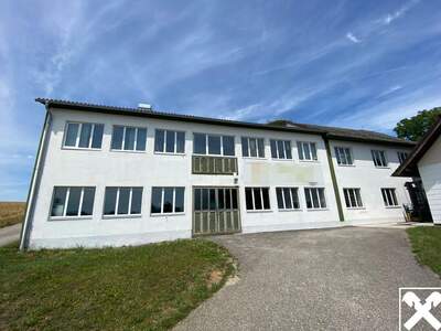 Gewerbeobjekt mieten in 4652 Steinerkirchen (Bild 1)