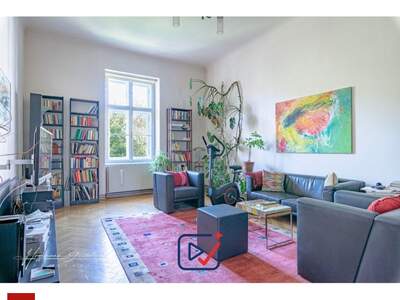 Altbauwohnung mit Balkon kaufen in 8010 Graz
