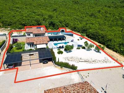 Haus mit Garten kaufen in 52220 Stanišovi (Bild 2)