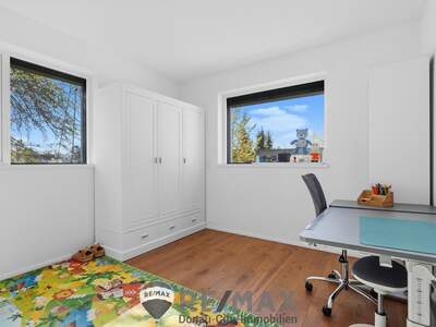 Mehrfamilienhaus mieten in 1220 Wien (Bild 2)