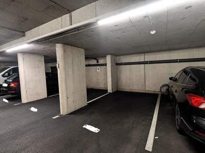 Garage / parking space provisionsfrei mieten in 6020 Innsbruck