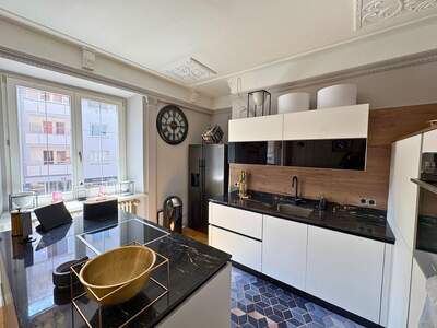 Altbauwohnung kaufen in 6020 Innsbruck (Bild 2)