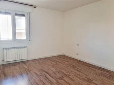 Altbauwohnung kaufen in 34073 Grado (Bild 4)