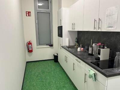 Gewerbeobjekt mieten in 1230 Wien (Bild 2)