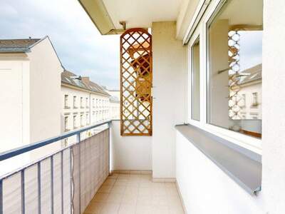 Altbauwohnung mit Balkon kaufen in 9020 Klagenfurt (Bild 2)