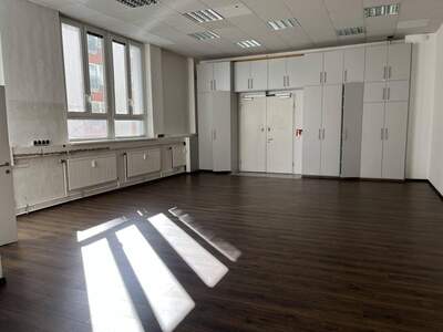 Gewerbeobjekt mieten in 1150 Wien