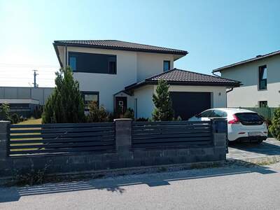 Einfamilienhaus kaufen in 2604 Theresienfeld (Bild 1)
