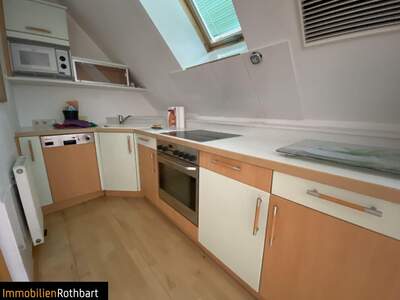 Altbauwohnung mit Balkon mieten in 8600 Bruck an der Mur (Bild 3)