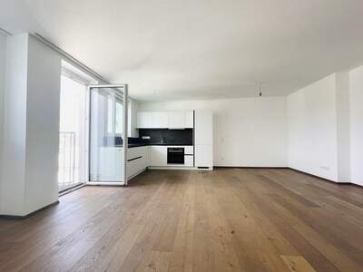 Altbauwohnung mit Balkon mieten in 1050 Wien (Bild 2)