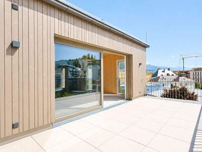 Wohnung mit Balkon kaufen in 4810 Gmunden (Bild 2)
