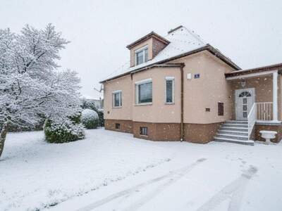 Einfamilienhaus kaufen in 2320 Schwechat (Bild 1)