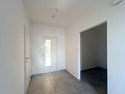 Haus in 4800 Attnang (Bild 2)