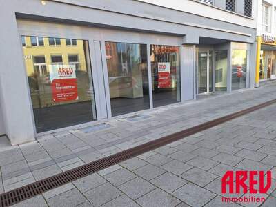 Gewerbeobjekt mieten in 4910 Ried