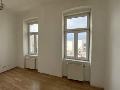 Altbauwohnung kaufen in 1230 Wien (Bild 2)