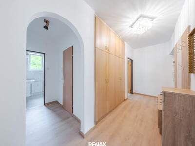 Wohnung mit Balkon kaufen in 4030 Linz (Bild 2)