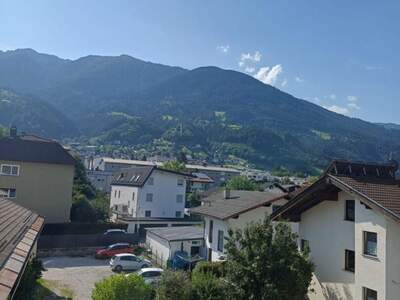 Altbauwohnung mit Balkon mieten in 6130 Schwaz (Bild 1)