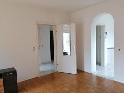 Wohnung mit Balkon kaufen in 8430 Leibnitz