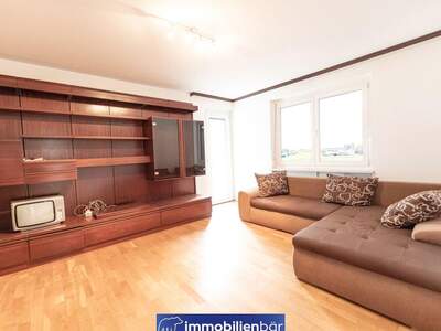Wohnung mit Balkon kaufen in 4720 Neumarkt (Bild 2)