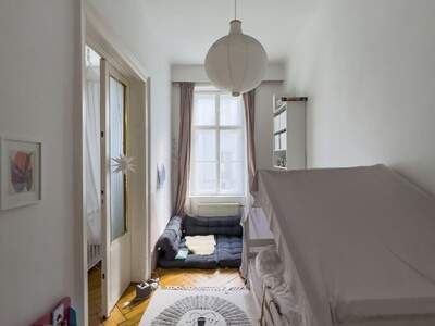 Altbauwohnung mieten in 1090 Wien (Bild 2)