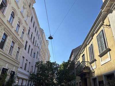 Wohnung mit Balkon mieten in 1080 Wien (Bild 1)