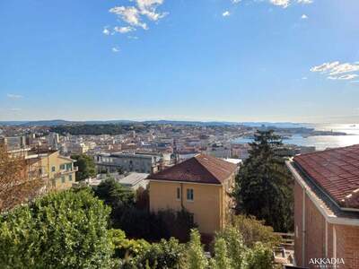 Haus mit Garten kaufen in 34134 Trieste (Bild 1)