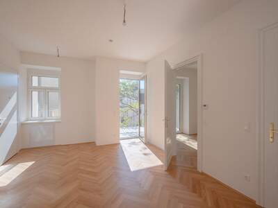 Altbauwohnung mit Balkon kaufen in 1050 Wien (Bild 1)