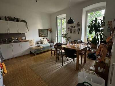 Altbauwohnung mit Balkon mieten in 1120 Wien (Bild 3)