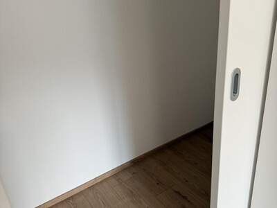 Altbauwohnung mit Balkon mieten in 8680 Mürzzuschlag (Bild 5)