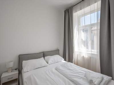 Altbauwohnung kaufen in 1070 Wien (Bild 5)