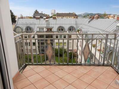 Dachgeschosswohnung kaufen in 5020 Salzburg