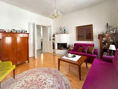 Altbauwohnung kaufen in 1040 Wien (Bild 2)
