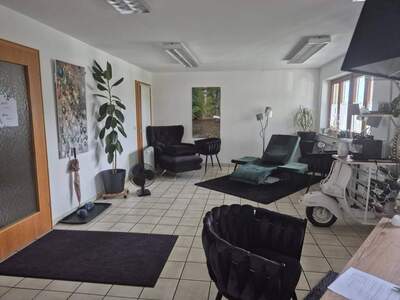 Gewerbeobjekt provisionsfrei mieten in 6812 Meiningen