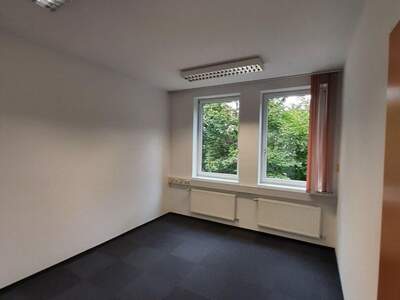 Gewerbeobjekt mieten in 4910 Ried (Bild 1)