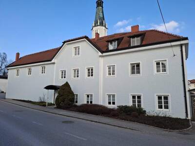 Wohnung mieten in 4923 Lohnsburg