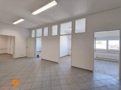 Gewerbeobjekt mieten in 5071 Wals