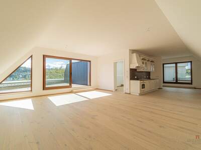 Bürozentrum mieten in 9220 Velden