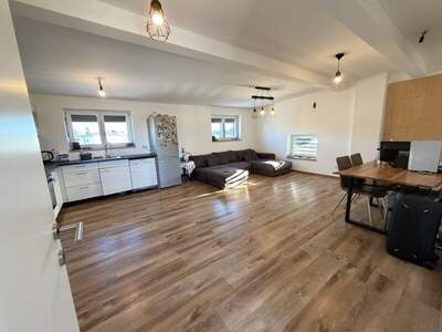 Mehrfamilienhaus kaufen in 5232 Kirchberg